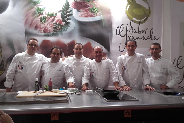 Diputacin Provincial y Cocineros Granadinos 4.0 culminan la promocin de la marca Sabor Granada con el cordero Segureo en la feria general de muestras de Armilla.